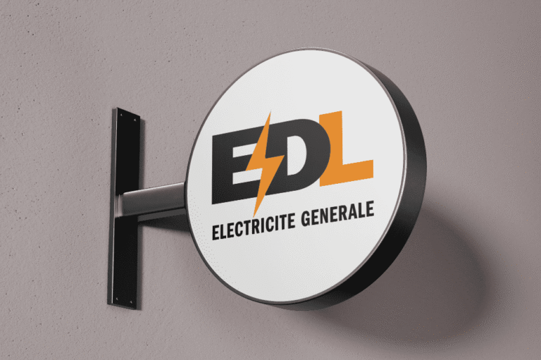 Round Outdoor Sign Mockup 768x511